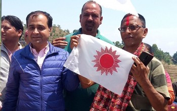 बैतडीमा कांग्रेसका वडा उपसभापति एमालेमा प्रवेश 